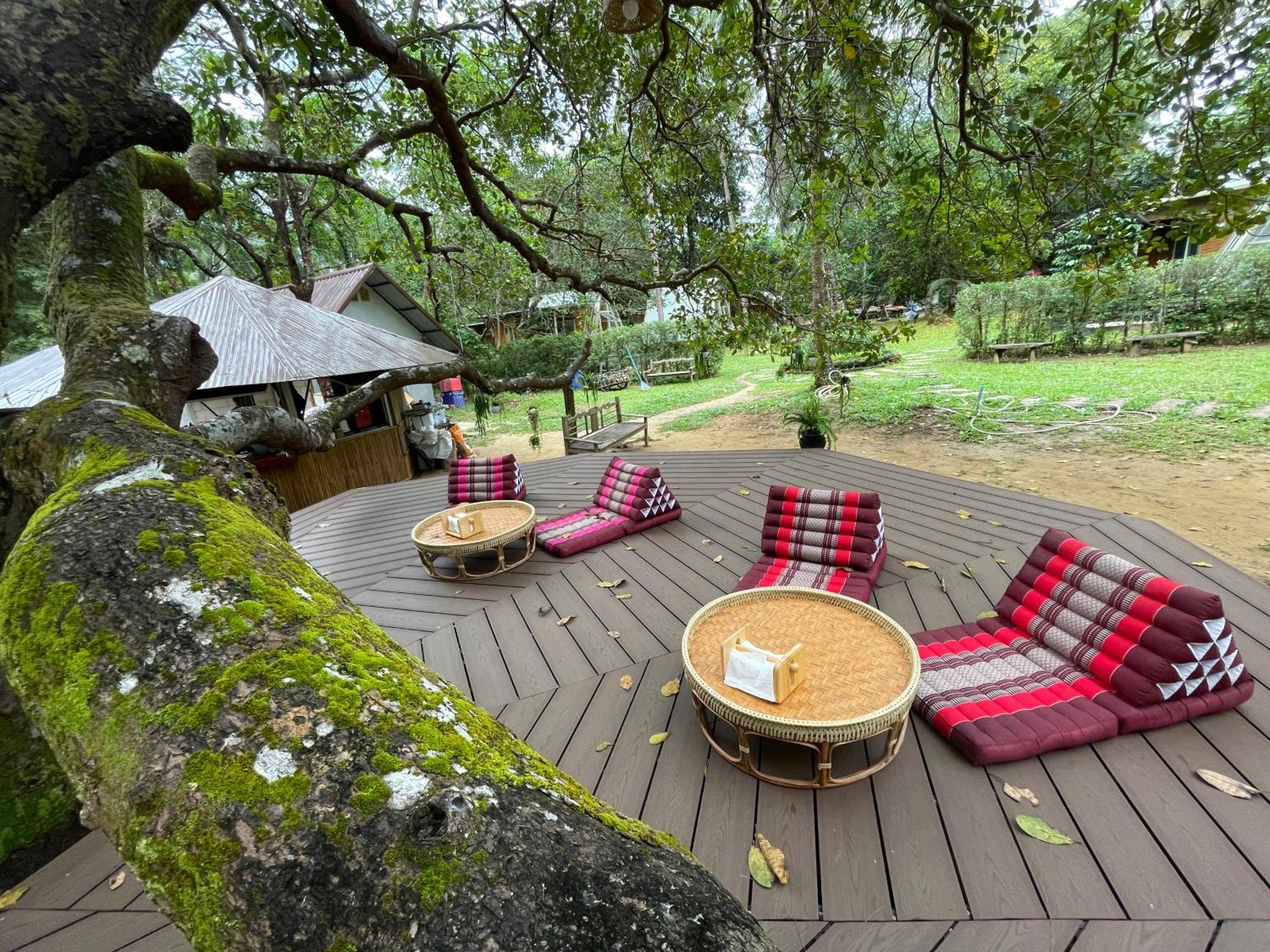 Coffee And Resort Koh Phayam Exterior foto