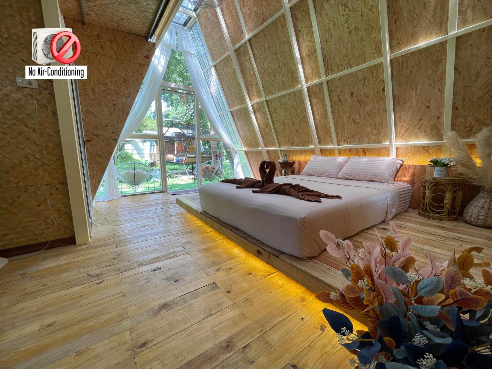 Coffee And Resort Koh Phayam Exterior foto